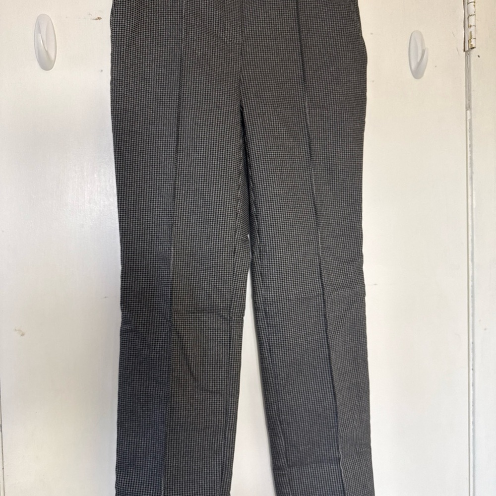 Hilary Radley Pull On Built In Tummy Control Size Xs mid Rise Slim 29in Inseam